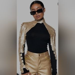 AKIRA NASTASIA SCALE LONG SLEEVE TOP IN GOLD